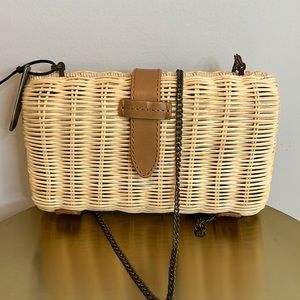 New On Trend J.Crew Straw Clutch